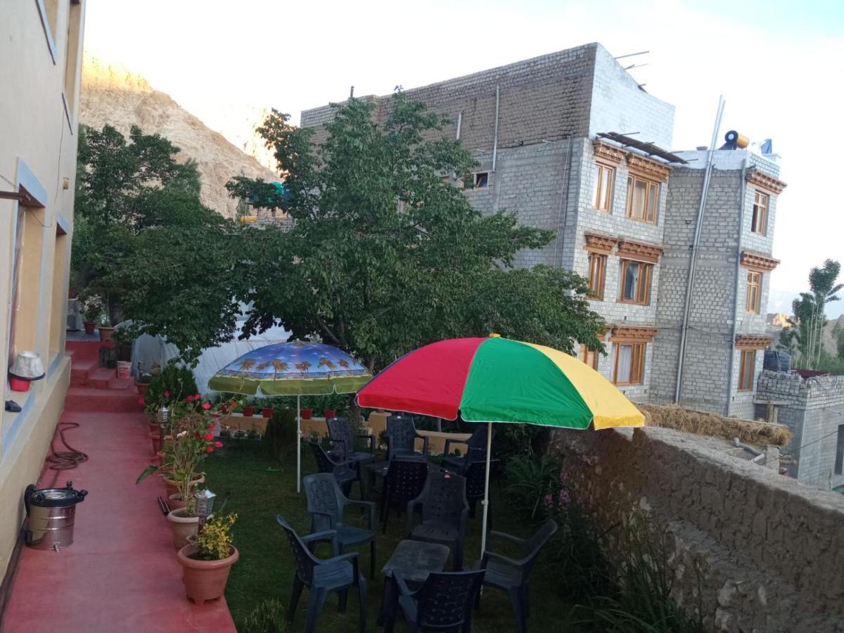 Gaywoo Guest House Leh Extérieur photo